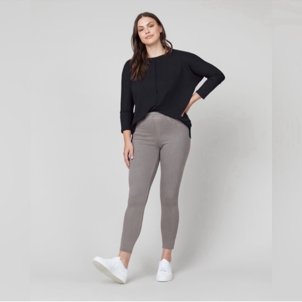 Spanx Jean-ish Ankle Leggings Medium Pull On Stretchy Comfort